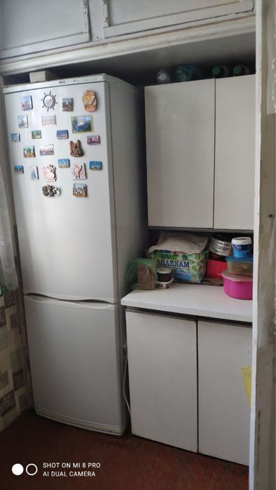 Продам 1-комнатную квартиру на Чиланзар-23 (книжный магазин)