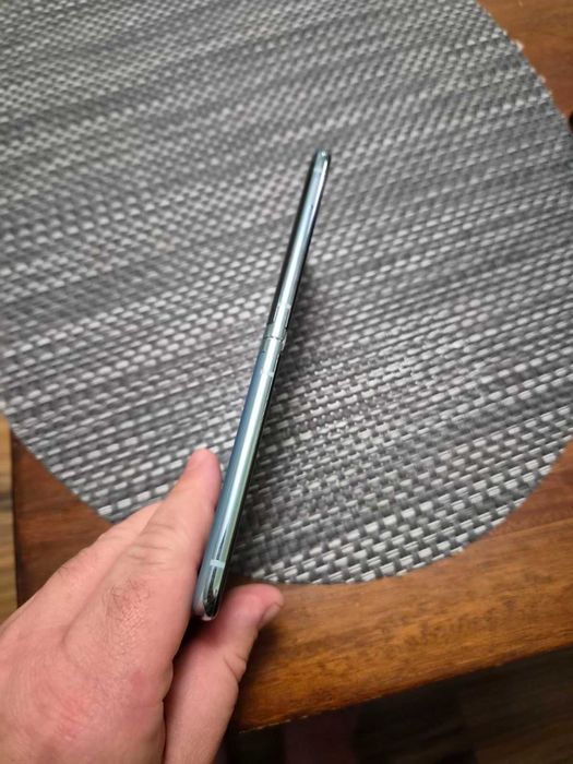 Motorola razr 40 ultra ПЕРФЕКТЕН