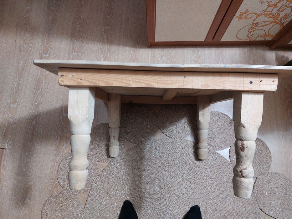 Стол для дома б/у