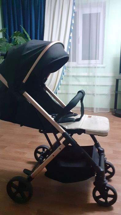 Продаеться каляска
