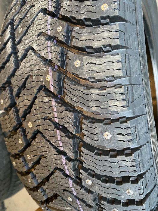 на 16. 215/65 снокросс 2 шипы