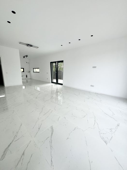 Casa individuala cu Predare Imediata - 500 mp teren