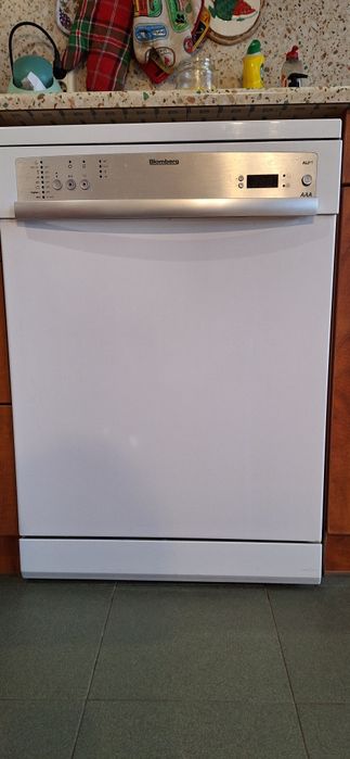 Съдомиялна машина