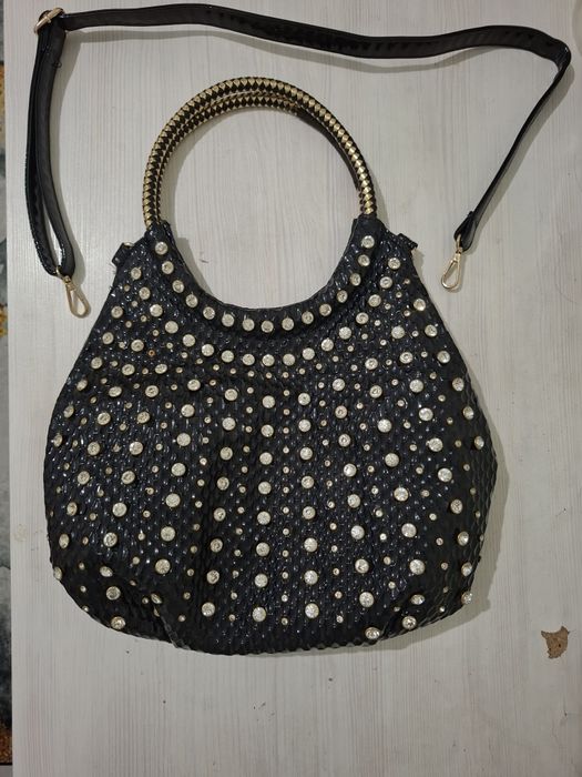 Женская сумочка в отличном состоянии