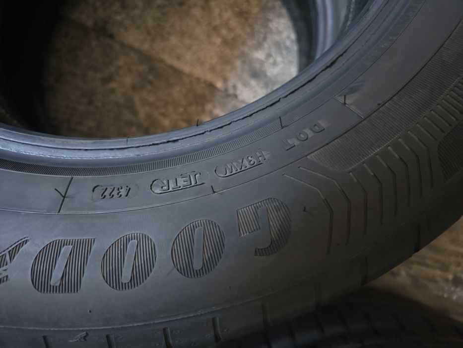 Goodyear 205/60 R16 92V vară