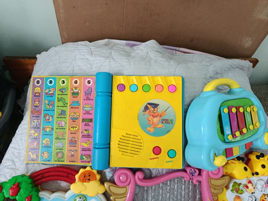 Детские музыкальные игрушки