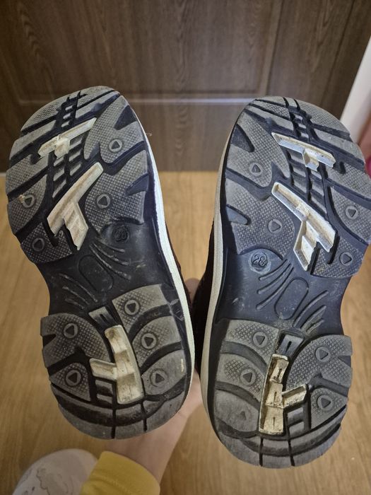 Топли ботушки за момиче