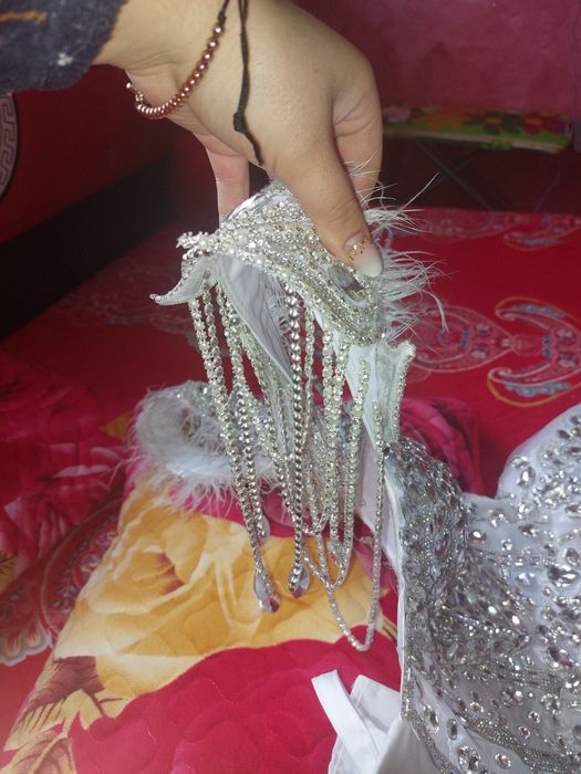 Vând rochie de mireasă