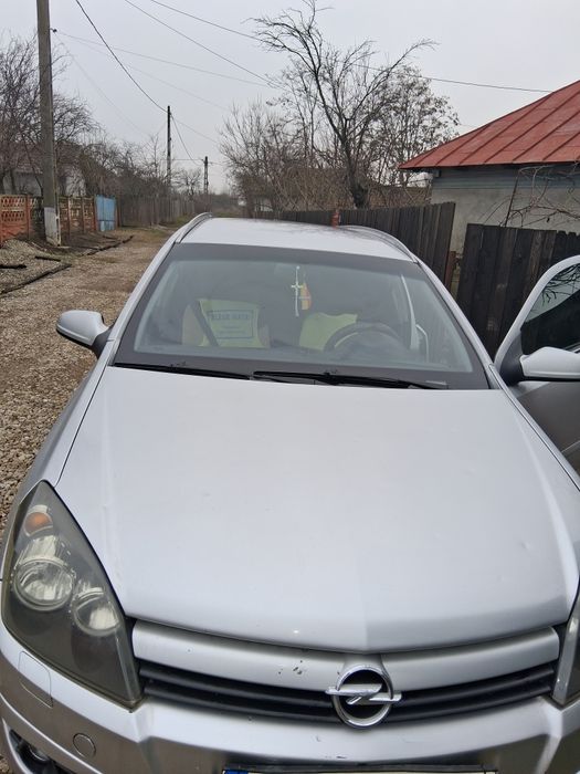 Vând Opel Astra Twinport
