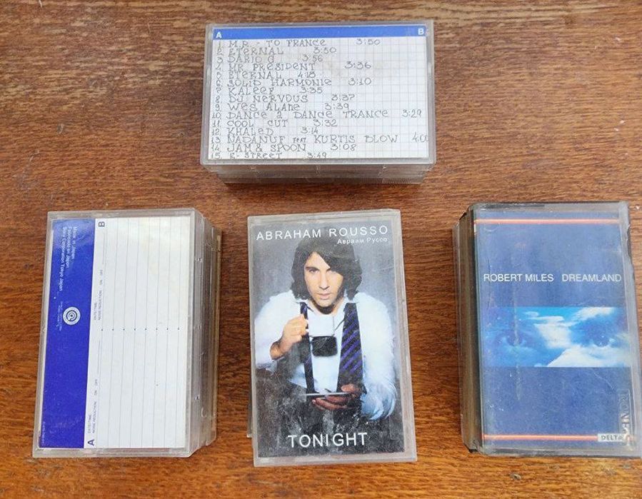 Ауди кассеты зарубежные и отечественные