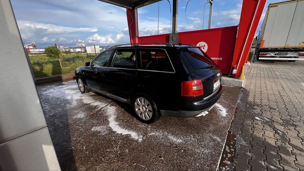 AUDI A6 2002 — imagine 2