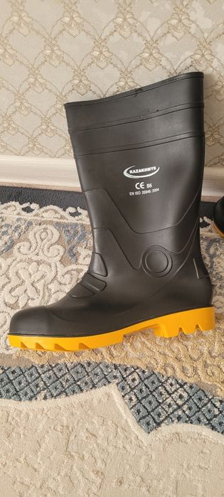 Спецобувь новые...