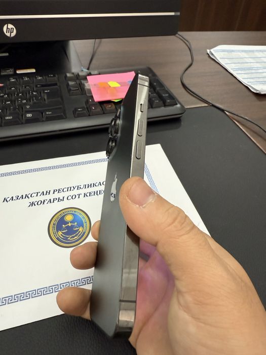 Продам Айфон 13 про