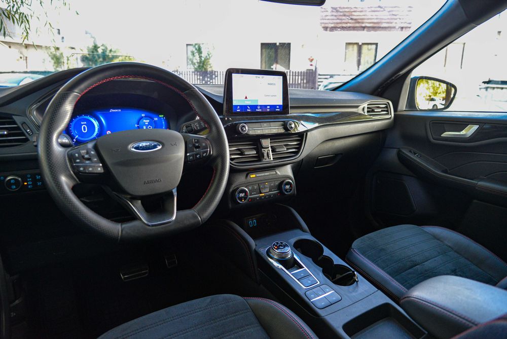 Ford Kuga 2.5 PHEV | ST Line X | Matrix | Distronic | Alcantara