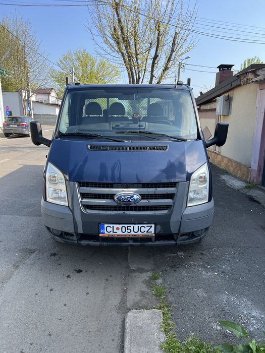 Vînd Ford Tranzit