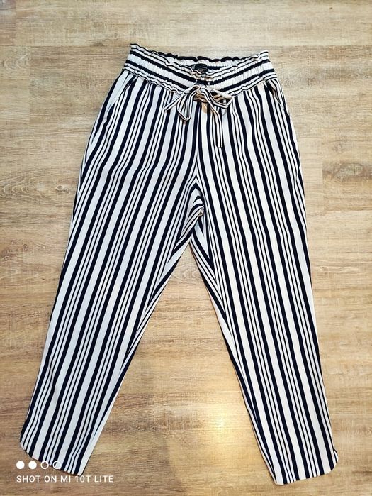 Панталон на Zara