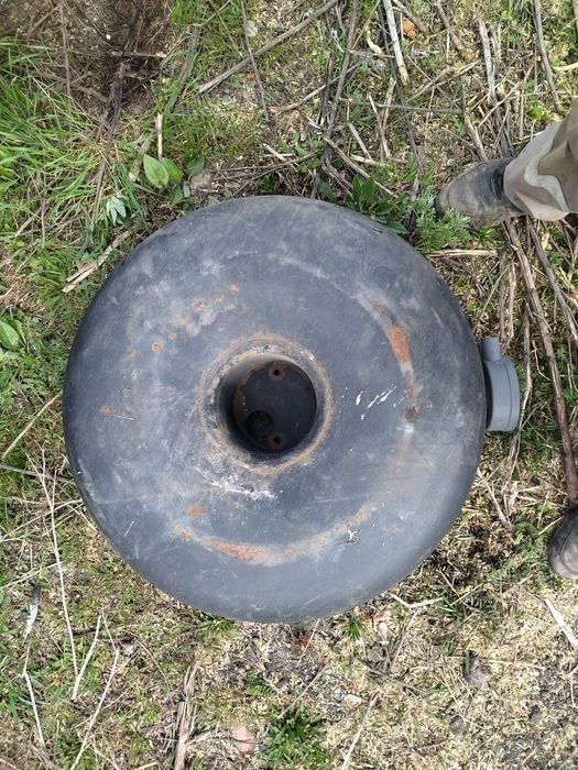 Автомобильный газбалон