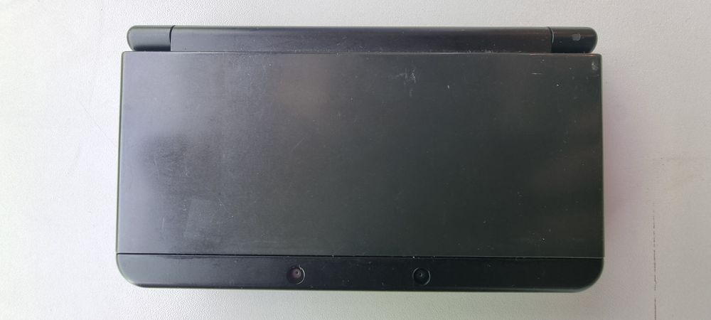 New nintendo 3ds | condition:A