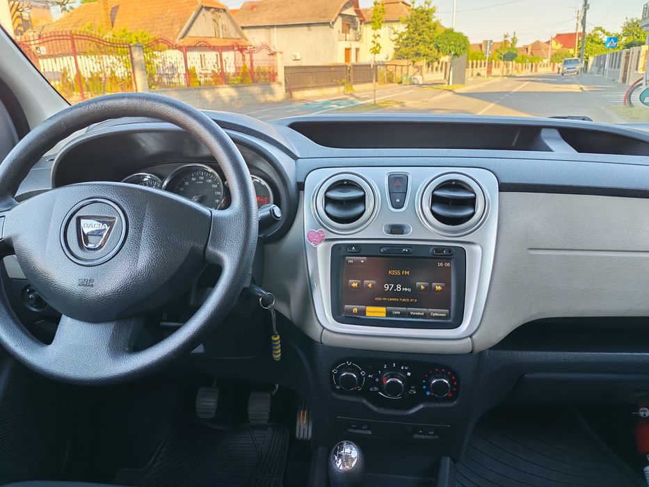Dacia DOKKER 1.5 DCI, 90 CP, Climă, Navi, autoturism cu 5 locuri