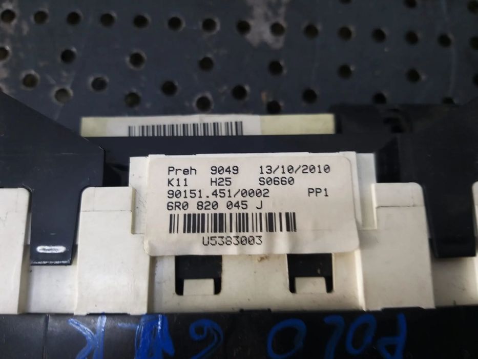 Panou comanda clima ac vw polo 6r 6r0820045j