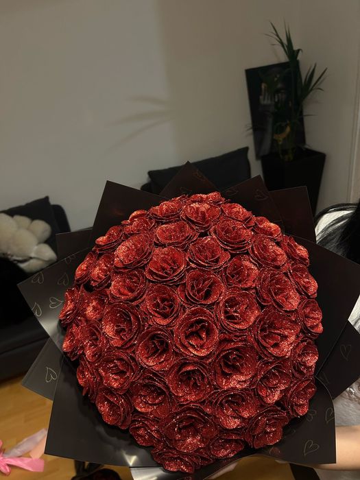 Buchet 101 trandafiri roz