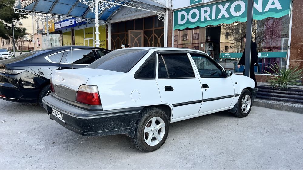 Нексия 1 родной краска