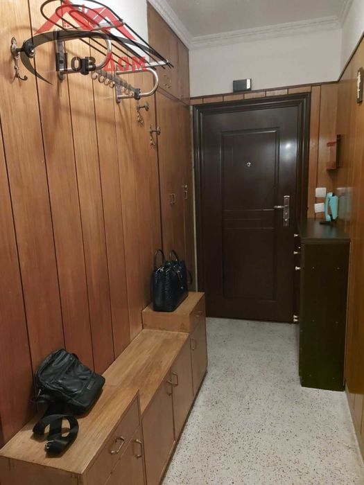 Дава се под наем Тристаен апартамент в Велико Търново, Бузлуджа - 100 кв.м за 331.5 € - Снимка #11