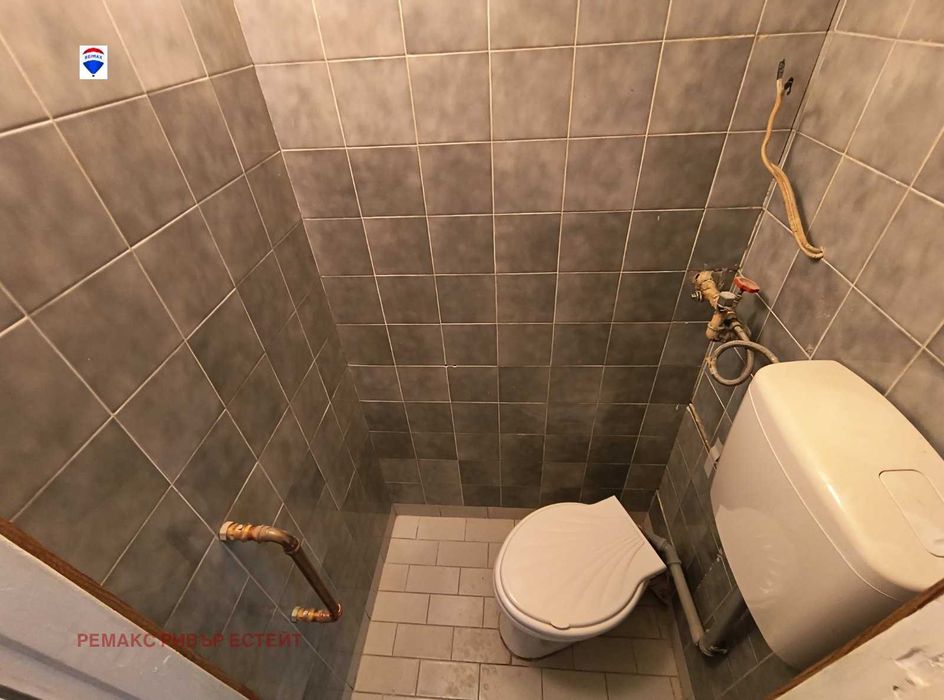 Продава се Тристаен апартамент в Русе, Централен южен район - 79 кв.м за 1127 €/кв.м - Снимка #13