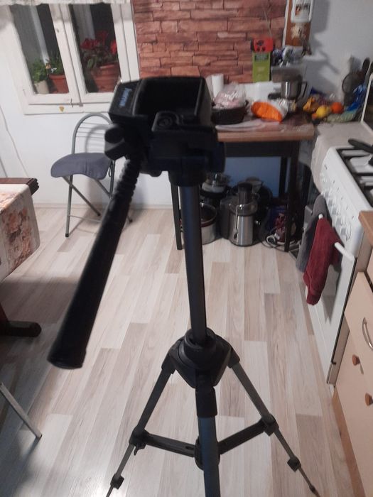 Trepied import Germania