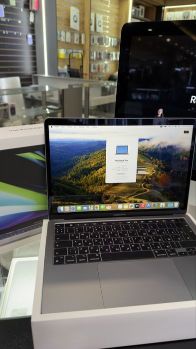 MacBook Pro 13 M2 8/256GB Gray