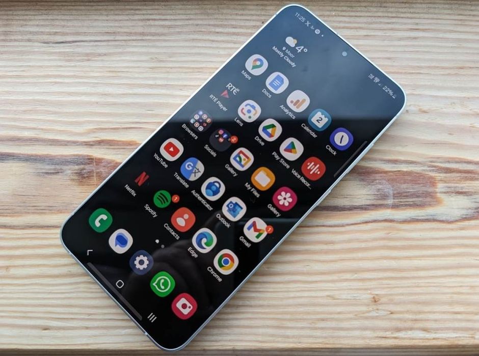 Samsung(самсунг) S24 Plus 12/256gb идеал