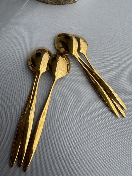 Lingurite argint placat cu aur