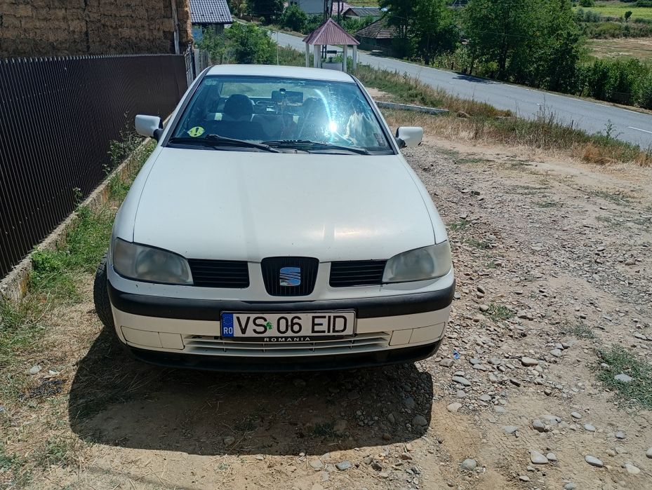 SEAT Cordoba 1998 — imagine 4