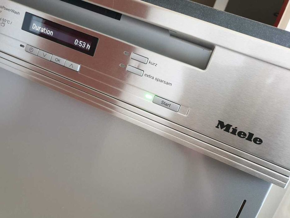 Inox Miele Auto Open QuickPower Wash Съдомиялна - Частично Вграждане