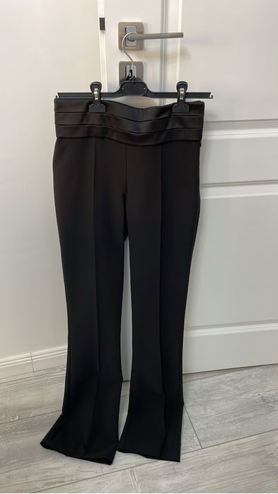 Costum nou cu eticheta marimea s