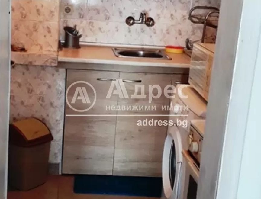 Дава се под наем Двустаен апартамент в Благоевград, Освобождение - 63 кв.м за 183.6 € - Снимка #6