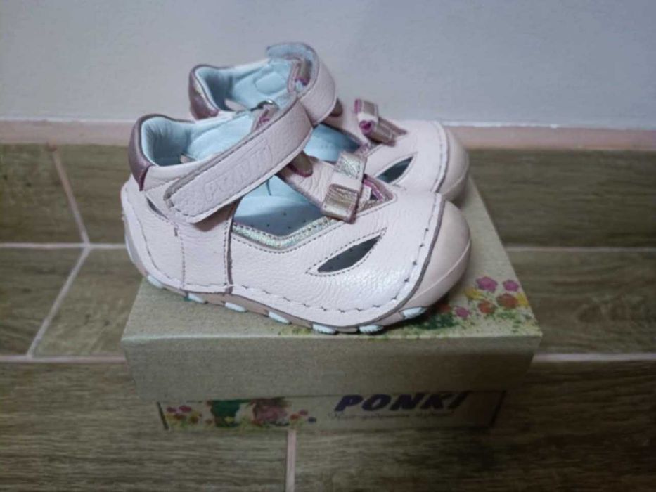 Детски сандали Nike и детски сандали Ponki