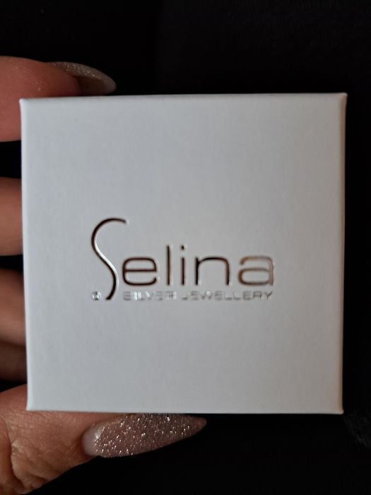 Сребърни обеци с винт