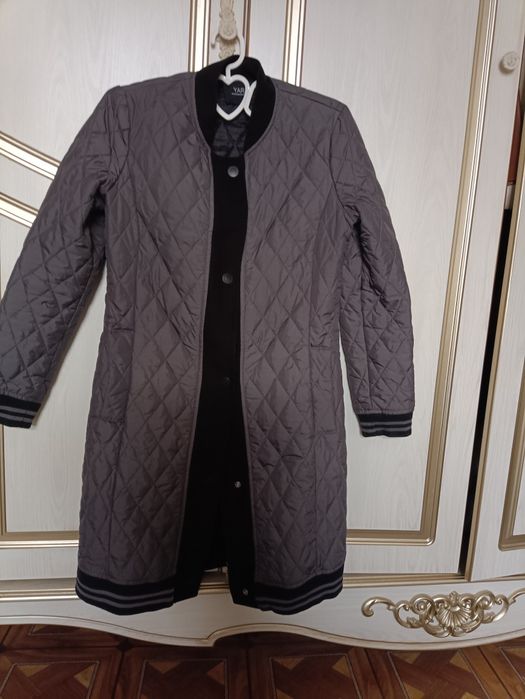 Продаю плащ размер 38 производства Турции