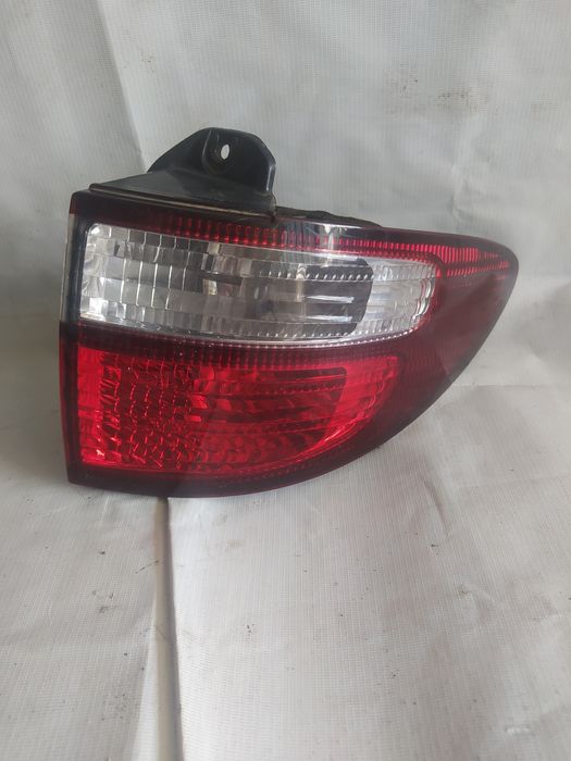 Фонари Toyota previa