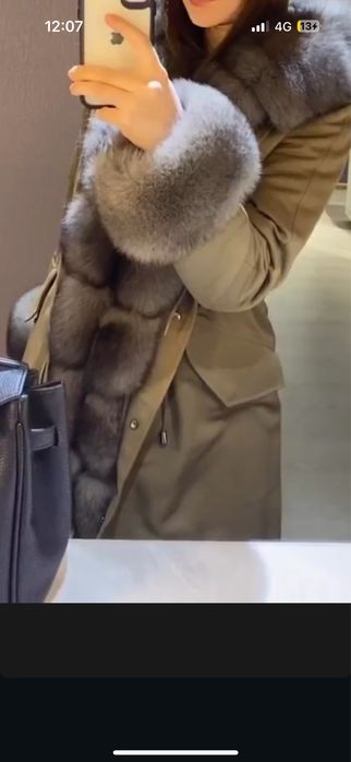 Продам парка новая