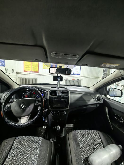 Продам Рено Сандеро