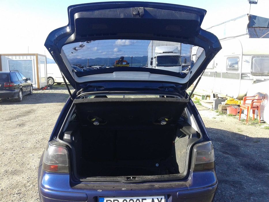 Фолксфаген Голф 1. 9SDi-75к. с-2000 год, 5врати, на части