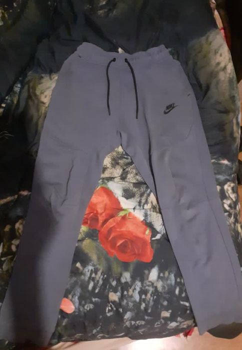Pantaloni Nike tech albaștri