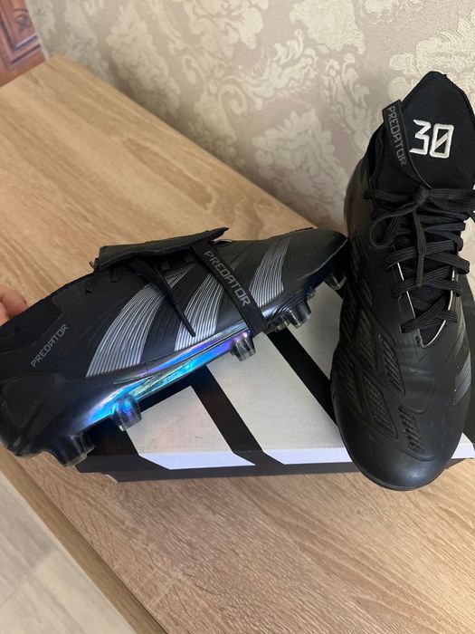 Кроссовки в хорошем состоянии