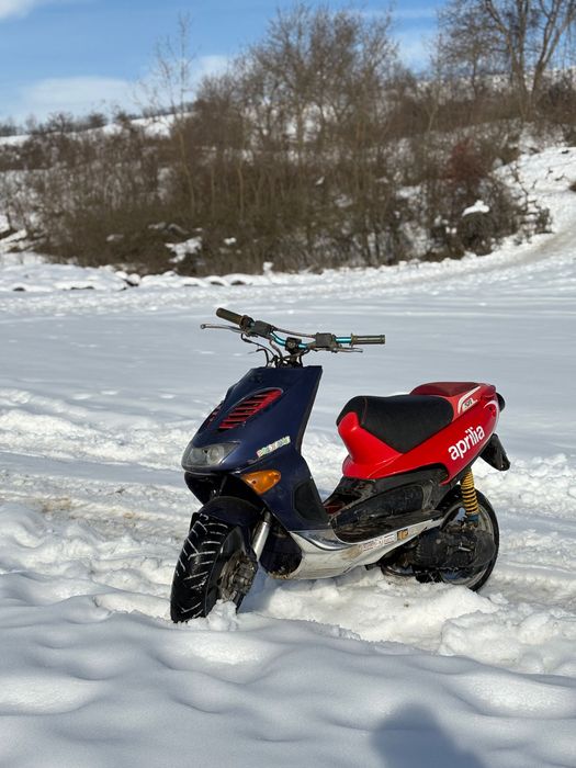 Scuter Aprilia SR50