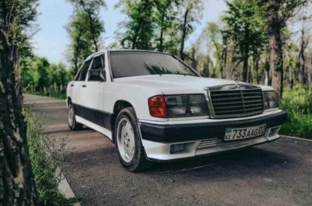 Бампер на мерседес W190/201 пороги