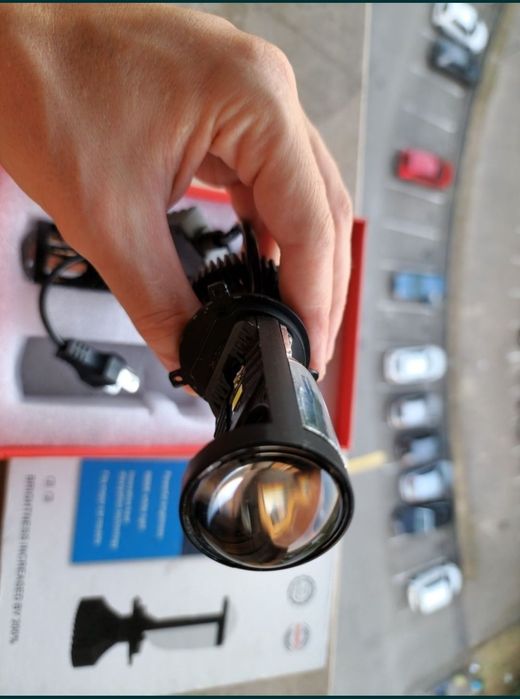 Set becuri led H4 cu lupa