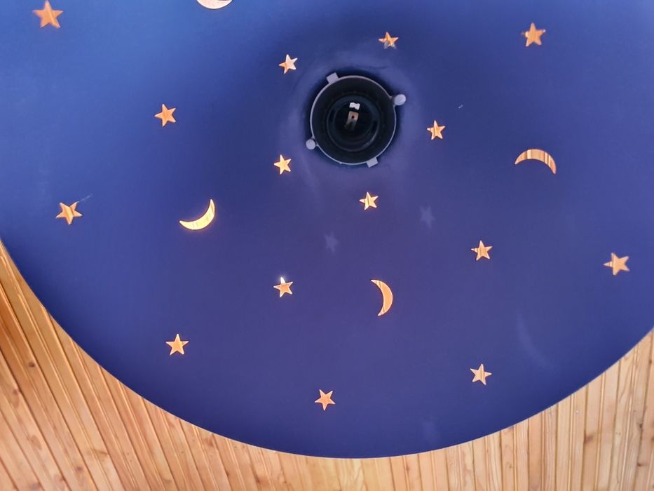 Лампа/ полилей  за детска стая с крушка Е27 / 100 вата