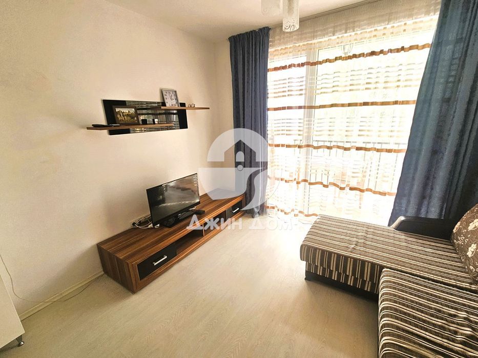 Продава се Двустаен апартамент в к.к. Слънчев бряг - 62 кв.м за 1096 €/кв.м - Снимка #1